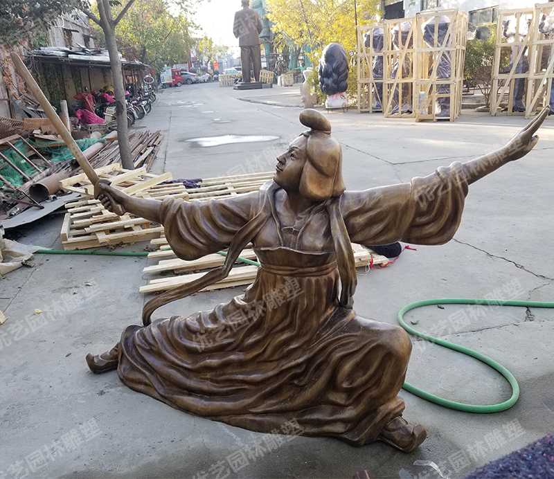 舞劍銅人物雕塑，古代銅人物雕塑
