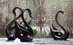 不銹鋼雕塑的壽命有多長時間？